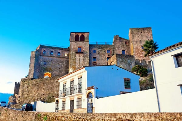 Descubriendo Castillo de Castellar de la Frontera