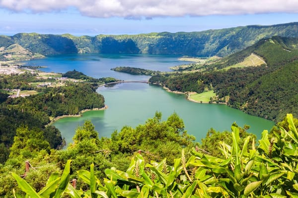 Descubre las islas Azores con Azores Airlines