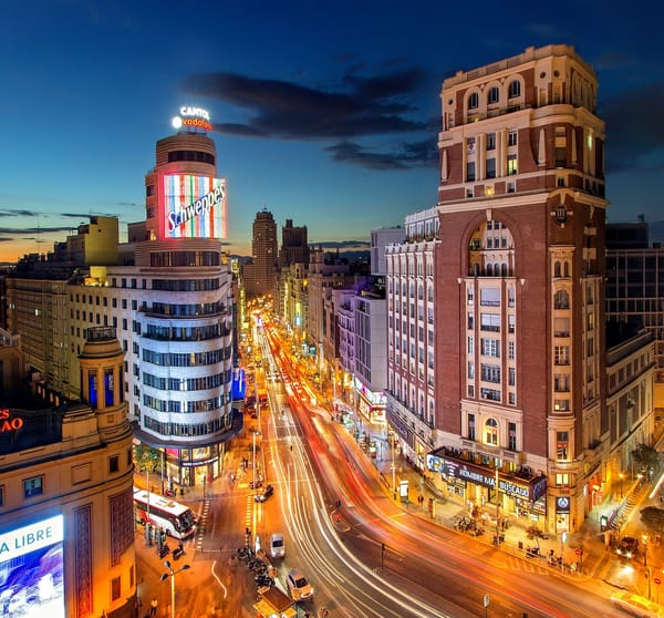 Las ciudades españolas que hay que conocer… de noche