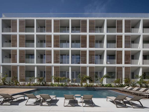 Mercure Ponta Delgada: celebrando la esencia de las Azores