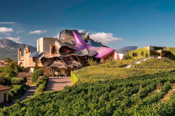 La vuelta al mundo en siete edificios de Frank Gehry