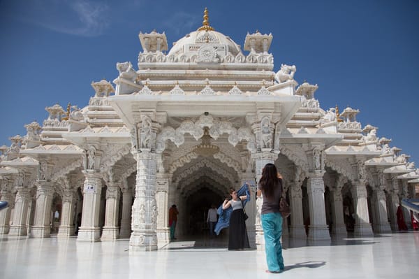 Mandir, el templo hindú más grande del planeta fuera de India