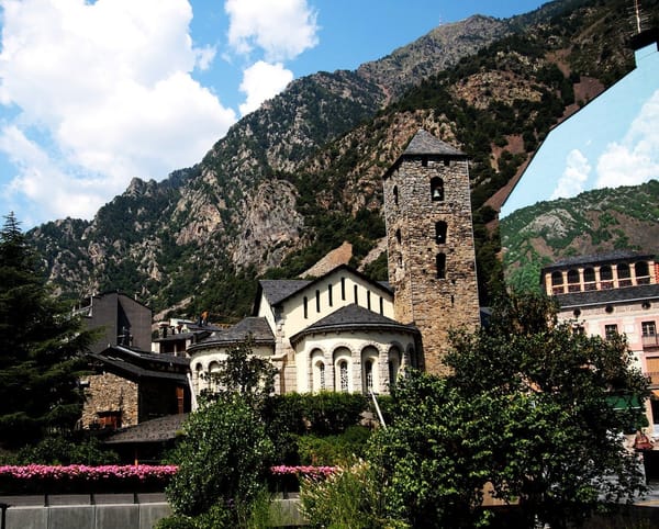 Motivos para visitar Andorra en verano