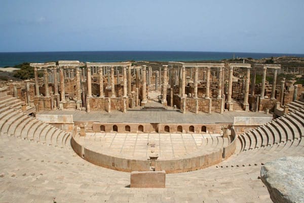 Descubre Leptis Magna, la gran ciudad olvidada bajo la arena