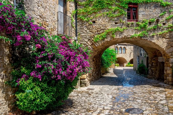 Descubriendo Peratallada, la joya medieval de la Costa Brava