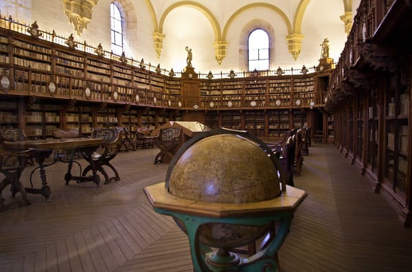 Las bibliotecas más bonitas de España