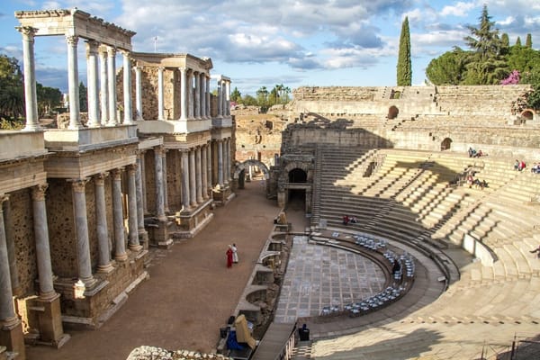 Cinco ciudades españolas para viajar a la antigua Roma